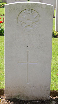 Private Hilary Carlin grave