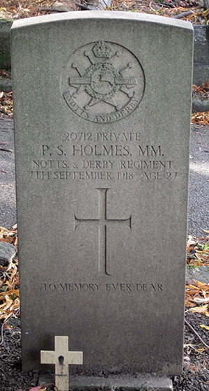 Private Percy Stuart Holmes grave