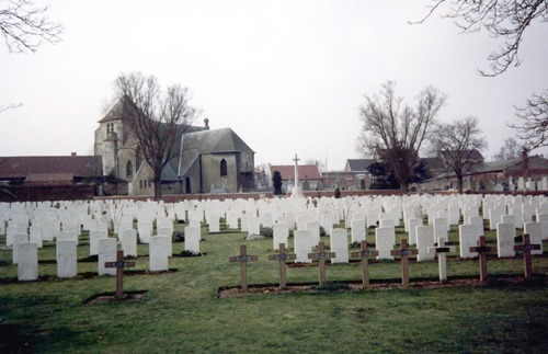 Cambrin Churchyard Extension, France.