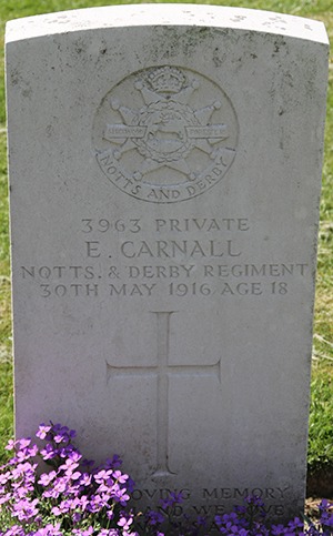 Private Ernest Carnall grave