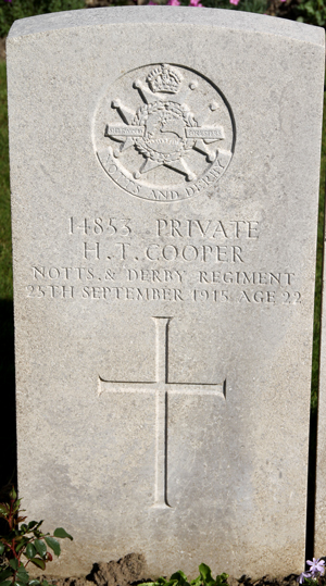 Private Henry Thomas Cooper grave