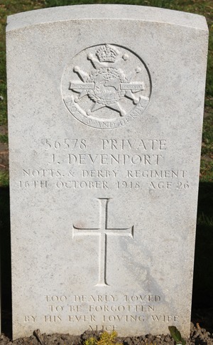 Private John Devenport grave