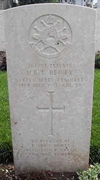 Private Herbert Robert Taylor Dewey grave