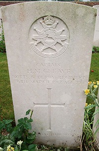 Captain Harold Mason Gleave grave
