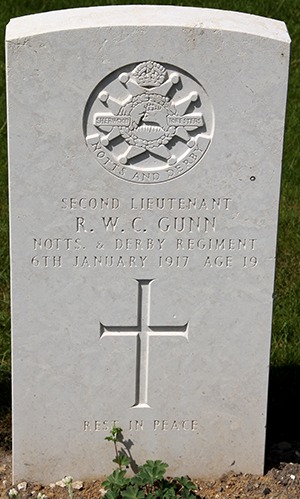 Second Lieutenant Ronald William Craig Gunn grave