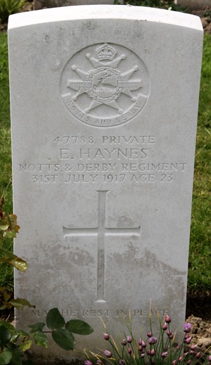 Private Edwin Haynes grave