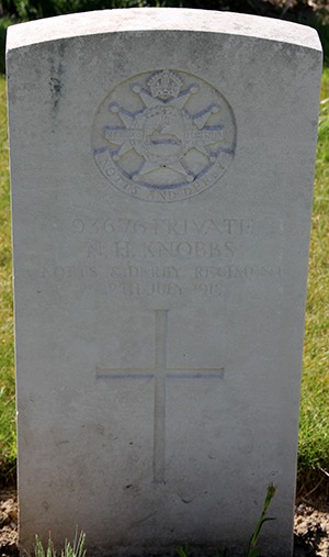 Private N. H. Knobbs grave