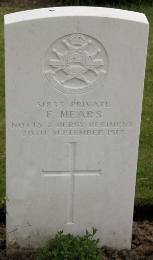 Private Fred Mears grave